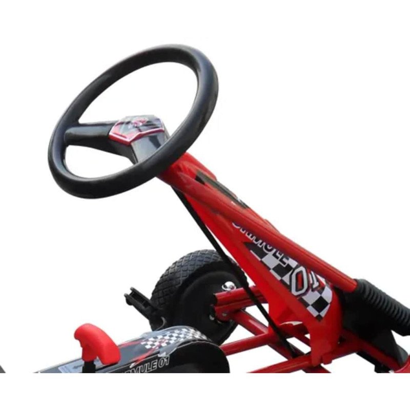 Červený pedálový go-kart s nastaviteľným sedadlom