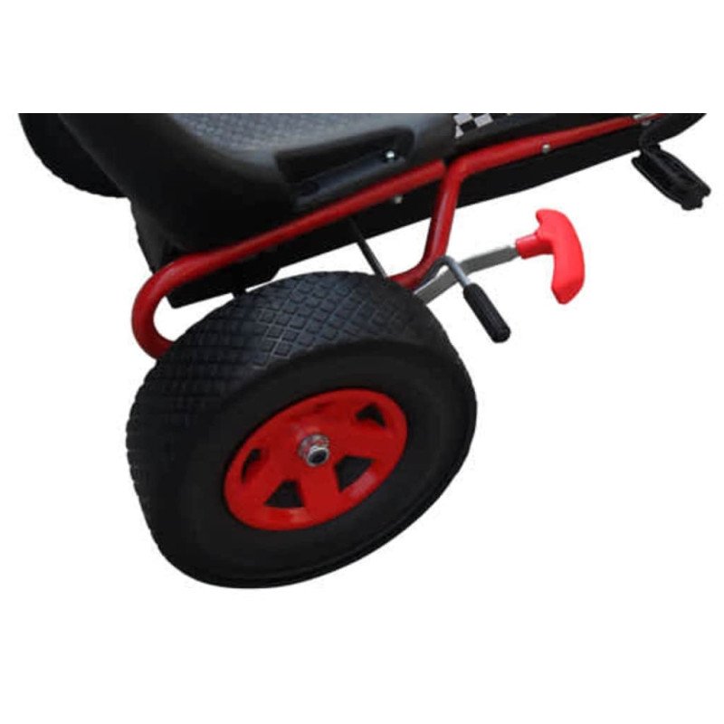 Červený pedálový go-kart s nastaviteľným sedadlom