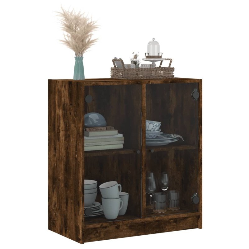 vidaXL Bočná skrinka so sklenenými dvierkami dymový dub 68x37x75,5 cm