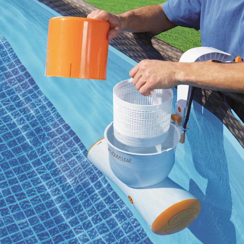 Bestway Filtračné čerpadlo do bazéna Flowclear Skimatic 3974 l/h 58469