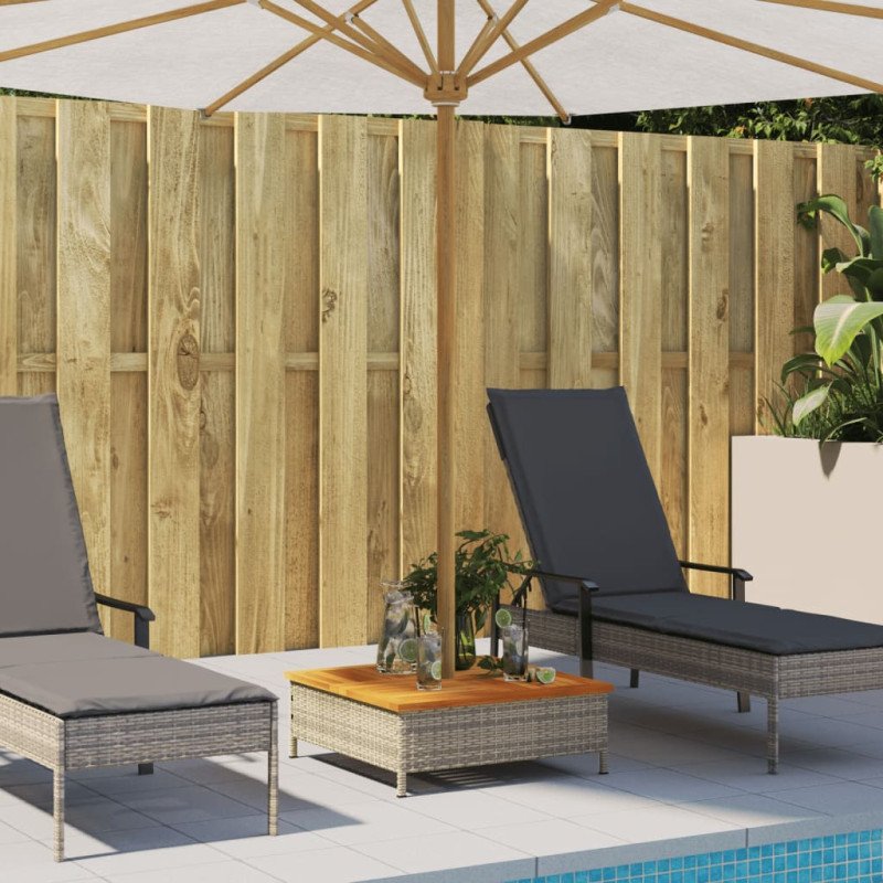 vidaXL Kryt na podstavec slnečníka sivý 70x70x25 cm polyratan a akácia