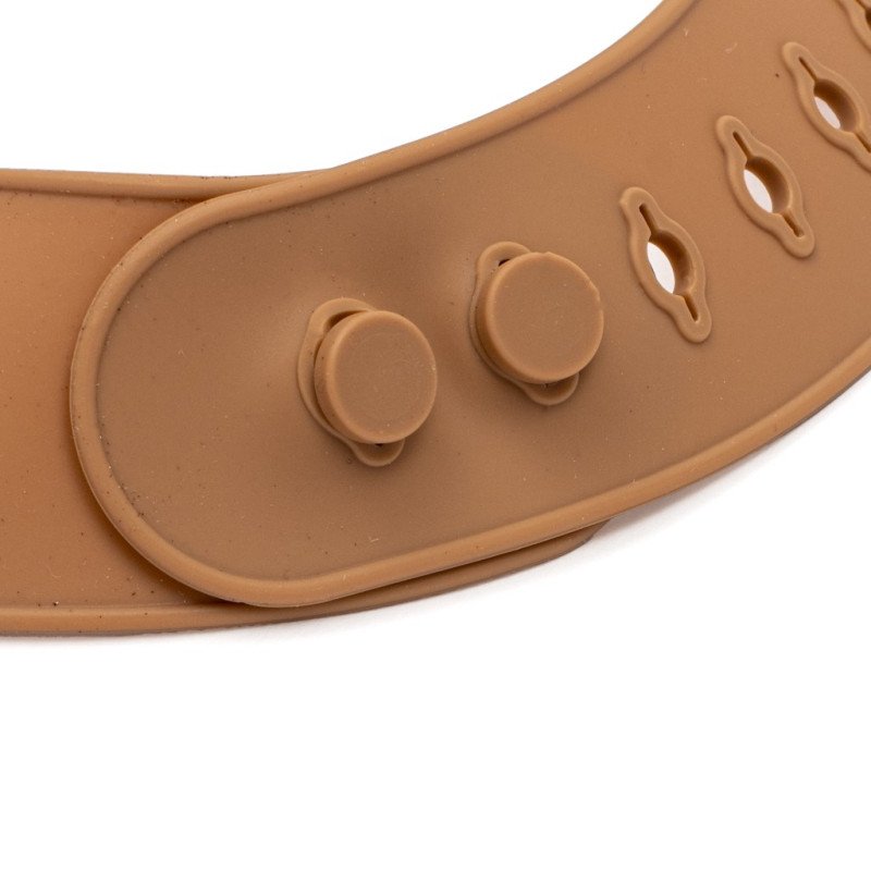 Silikónový podbradník New Baby hnedý