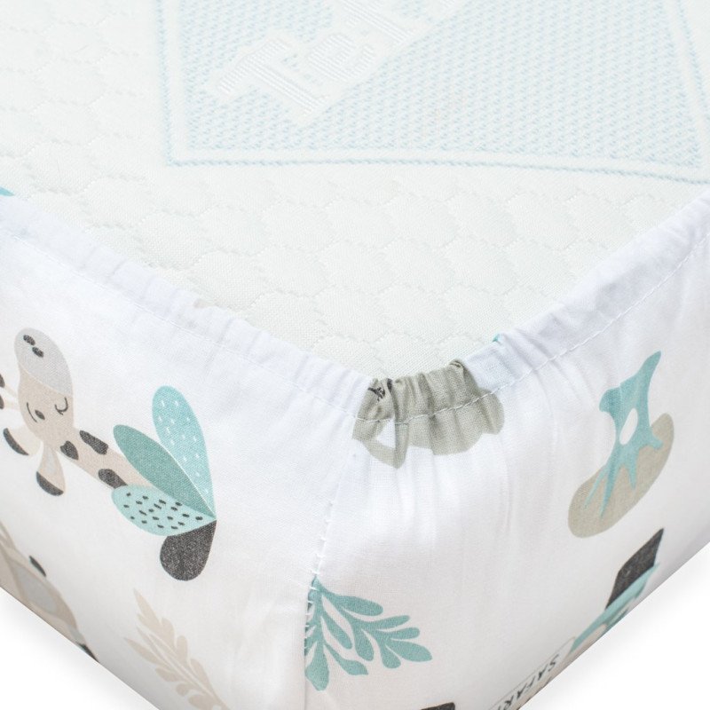 Bavlnené prestieradlo do postieľky New Baby Safari II 120x60 cm